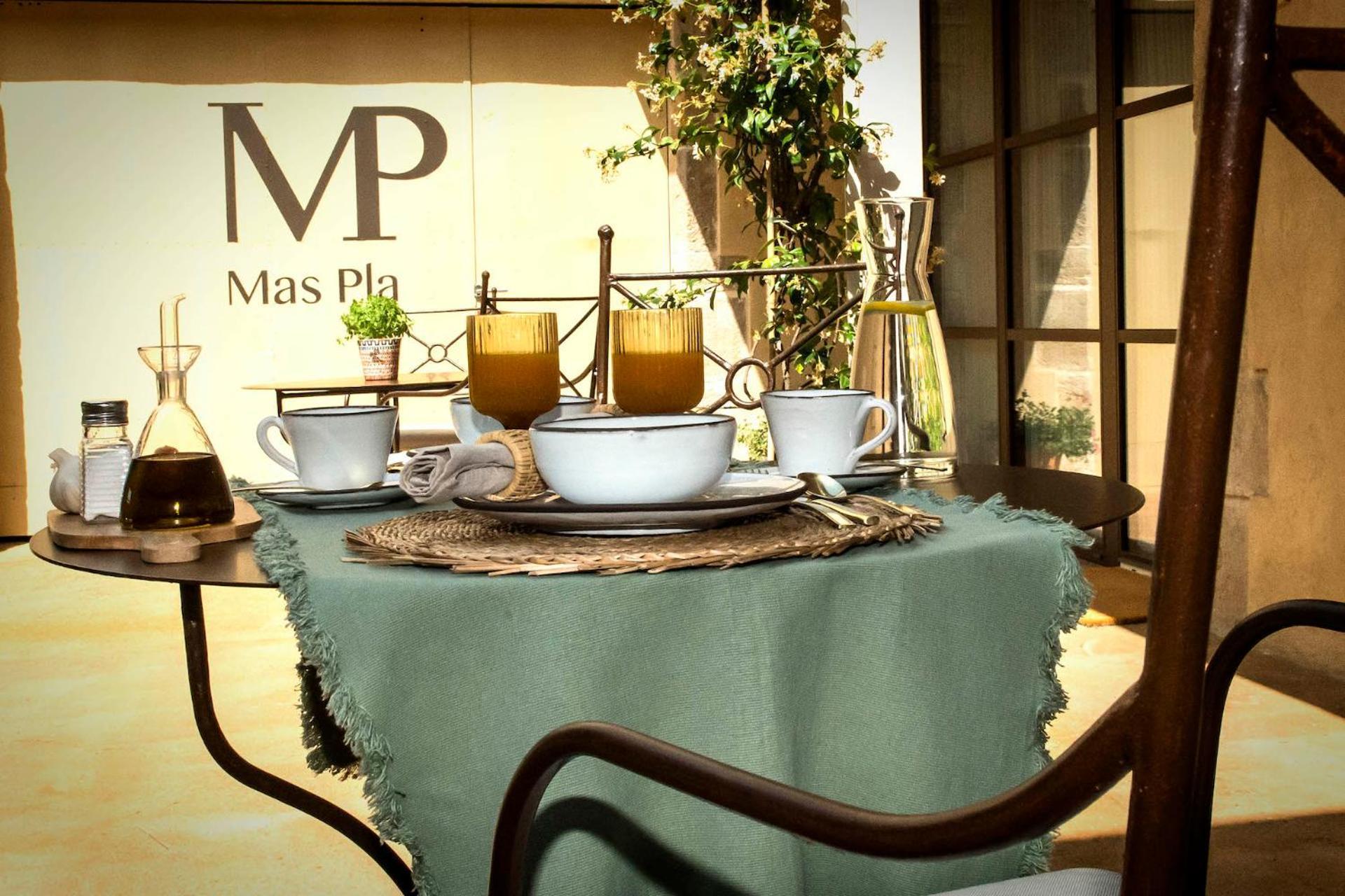 Mas Pla Bed & Breakfast Riudellots de la Selva Dış mekan fotoğraf